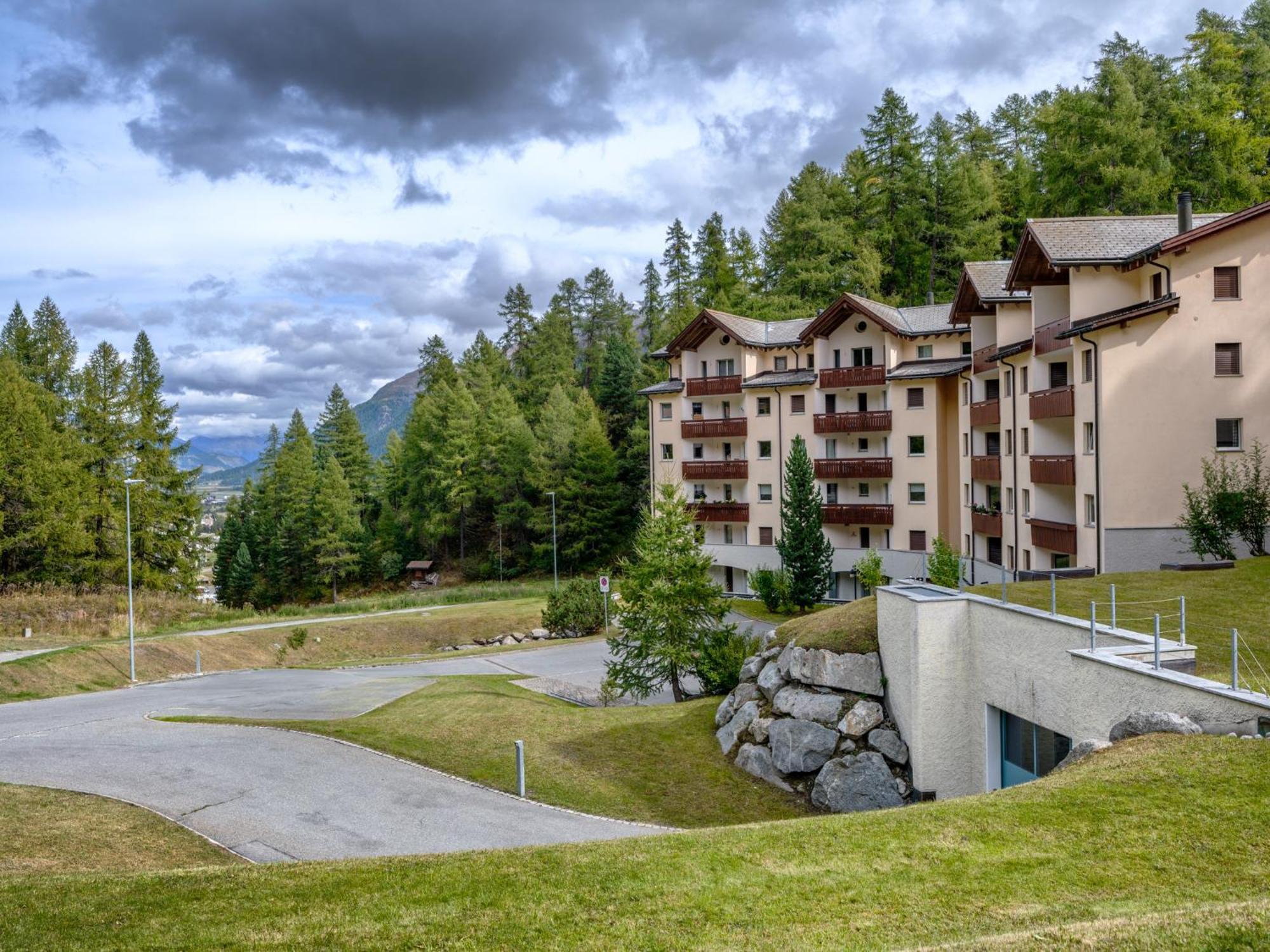 Luxury Mountain Apartment With Private Sauna And Underground Parking St. Moritz Exterior foto
